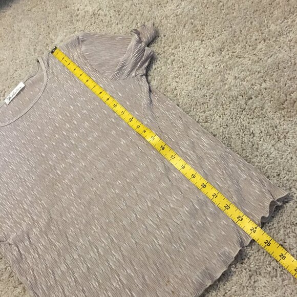 Vintage Retro 90s Tradition Accordion Crepe Champagne Short Sleeve Top - Picture 12 of 13